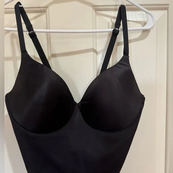 Bali Black Shapewear Slip Size 34D - Picture 4 of 7
